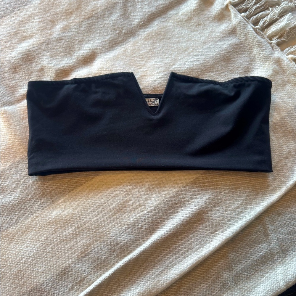 Free People 𝐼𝑛𝑡𝑖𝑚𝑎𝑡𝑙𝑒𝑦 Bandeau size M